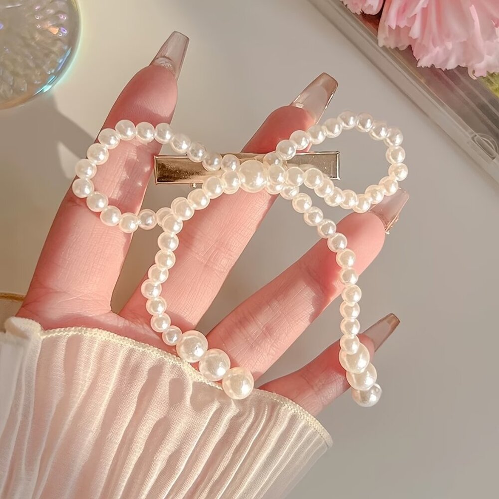 Pearl Bow Barrettes Set of 2  | Coquette Core Minimal French Girl Chic